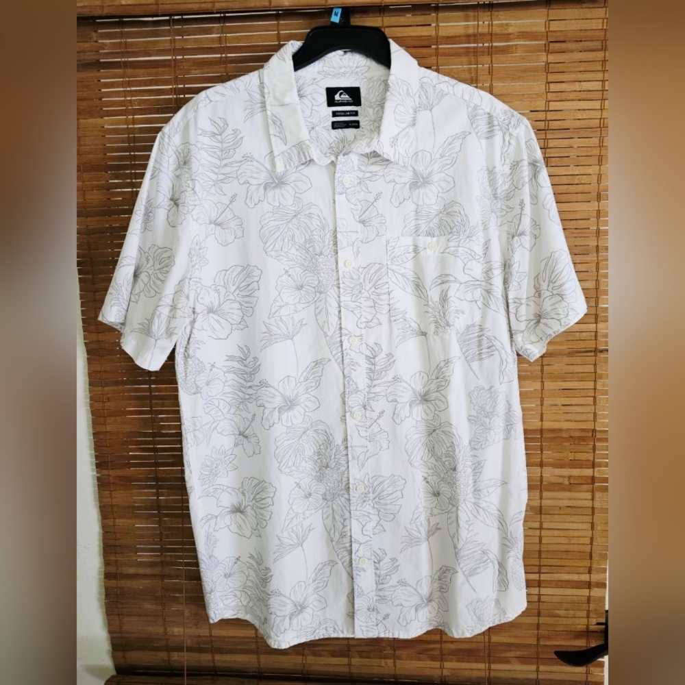 Quiksilver Men's White Floral Button Down Shirt